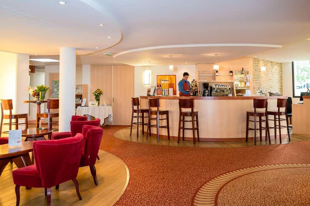 Brit Hotel Rennes Cesson Étterem fotó