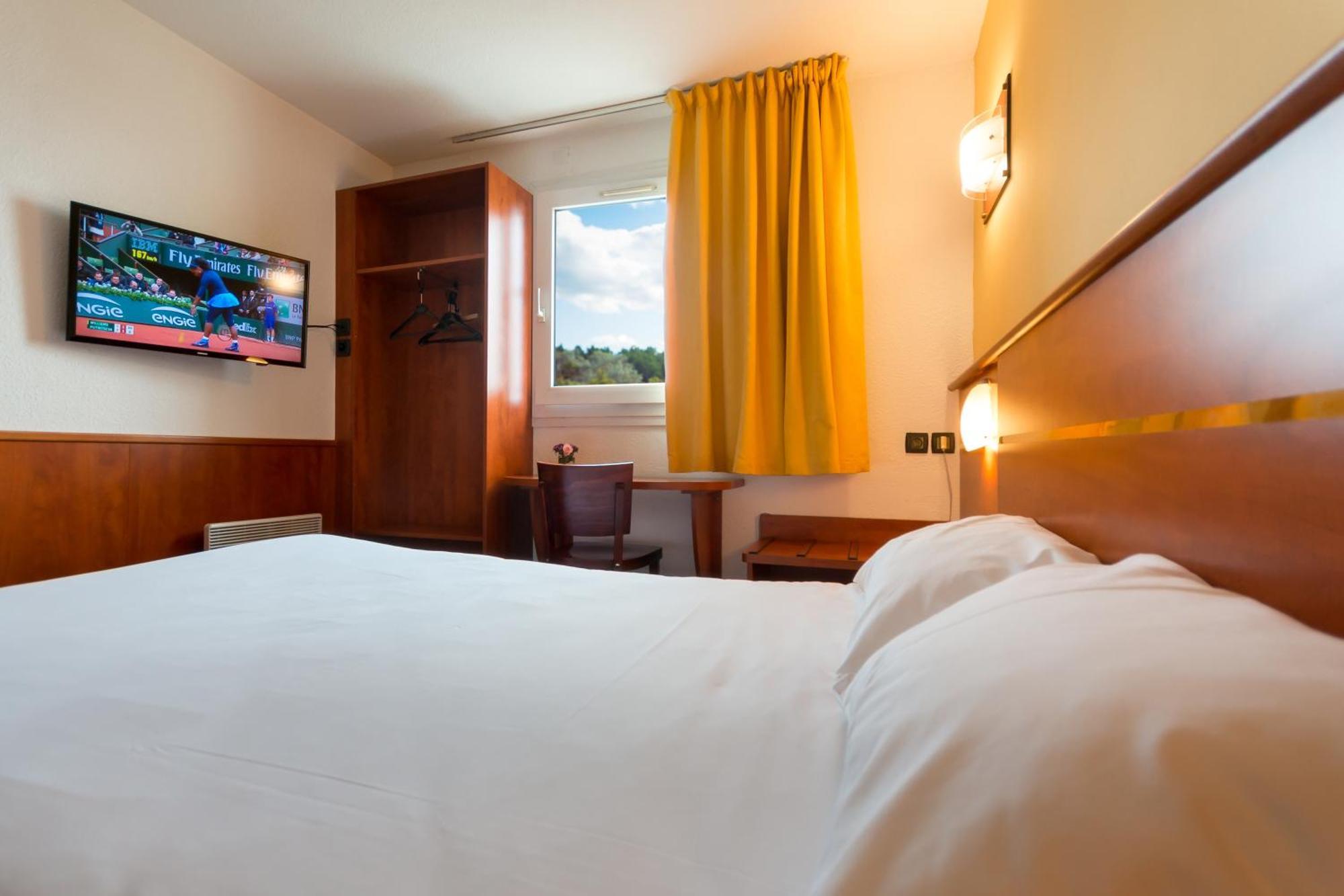 Brit Hotel Rennes Cesson Kültér fotó