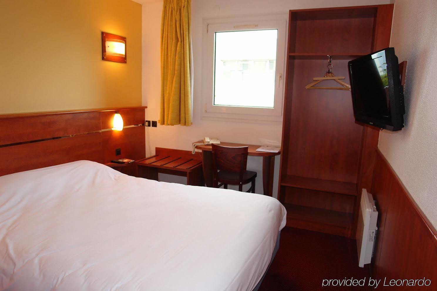 Brit Hotel Rennes Cesson Kültér fotó
